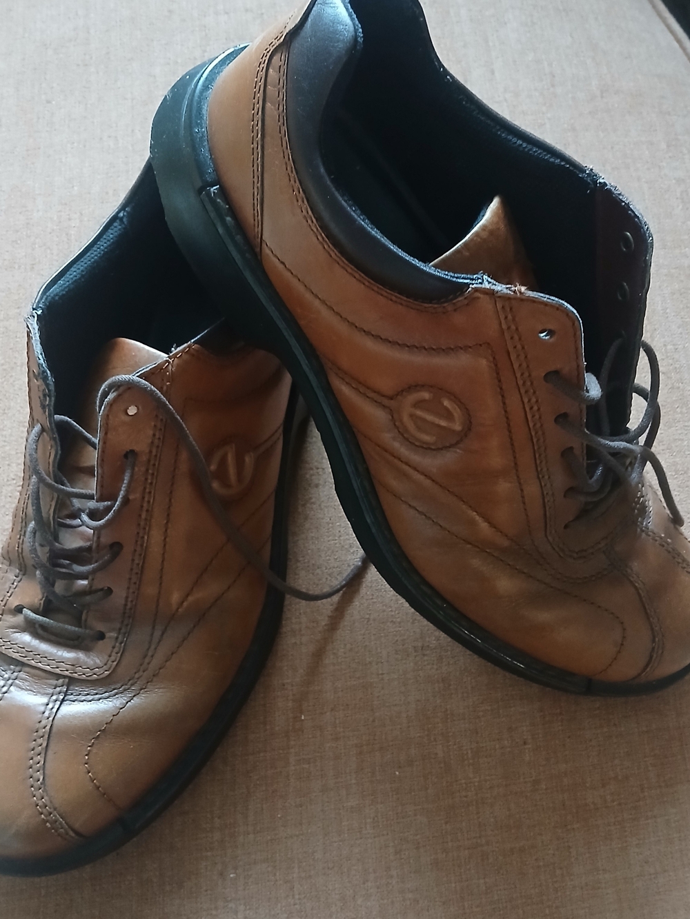 ECCO Men's Brown Leather Lace-Up Shoes